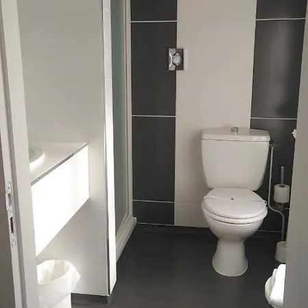 Henri Iv Szálloda 3*