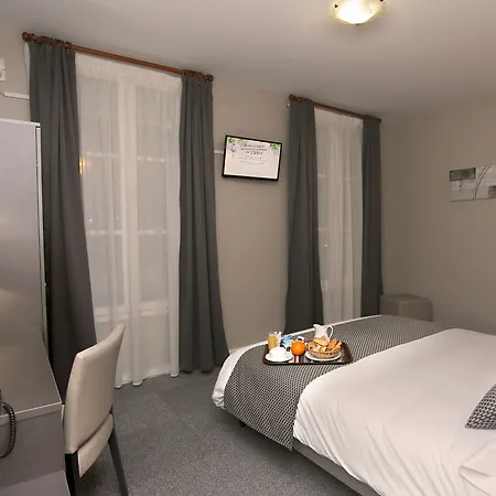 Hotel Henri Iv Coutras