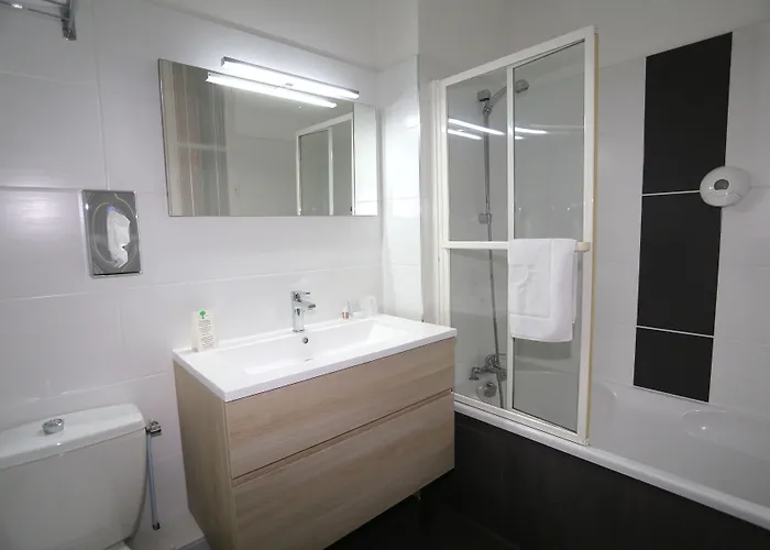 Hotel Henri Iv Coutras