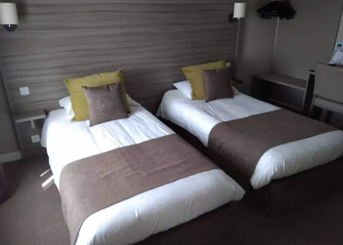 Henri Iv Hotel Coutras