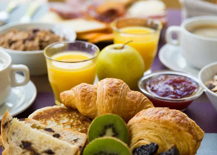 Отель Henri Iv 3*